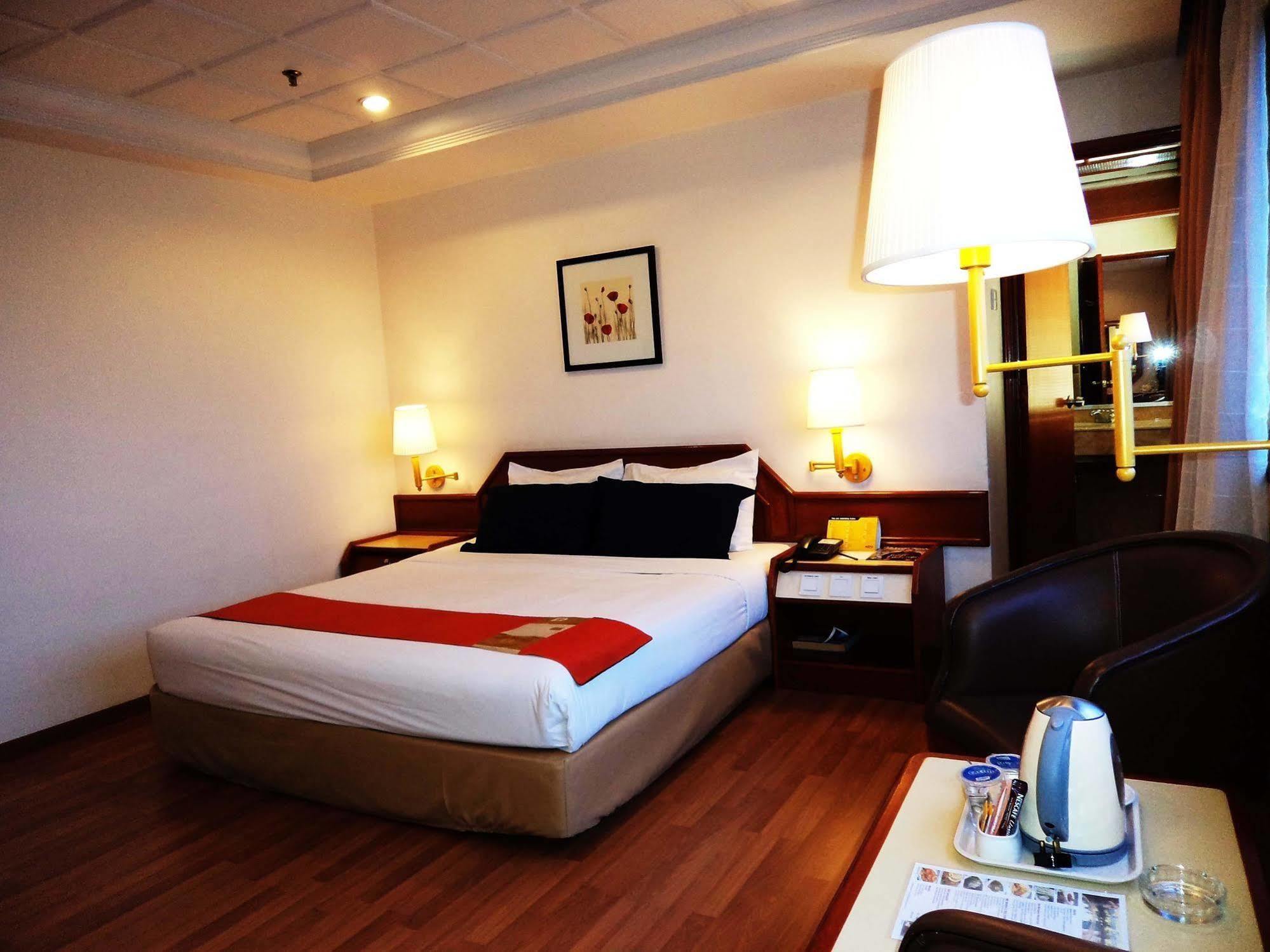 The Emperor Hotel Malacca Eksteriør billede