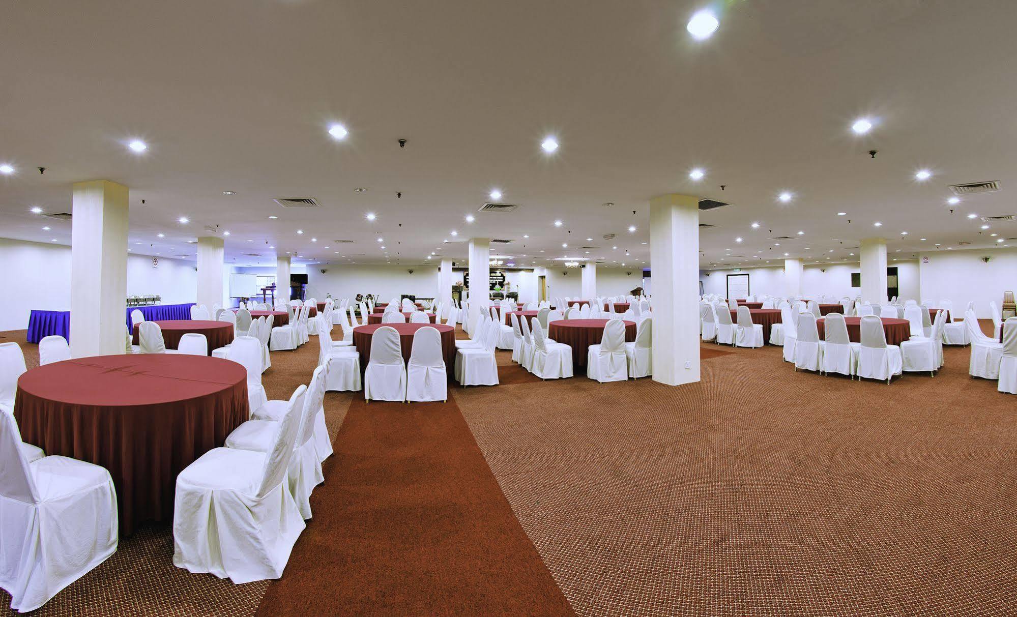 The Emperor Hotel Malacca Eksteriør billede